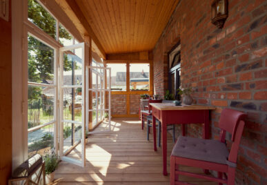 {{brizy_dc_image_alt imageSrc=